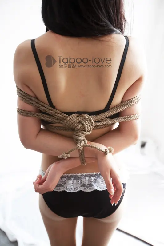 [禁忌摄影]Taboo-love NO.004 唯美小女仆的下午时光 - 禁忌摄影